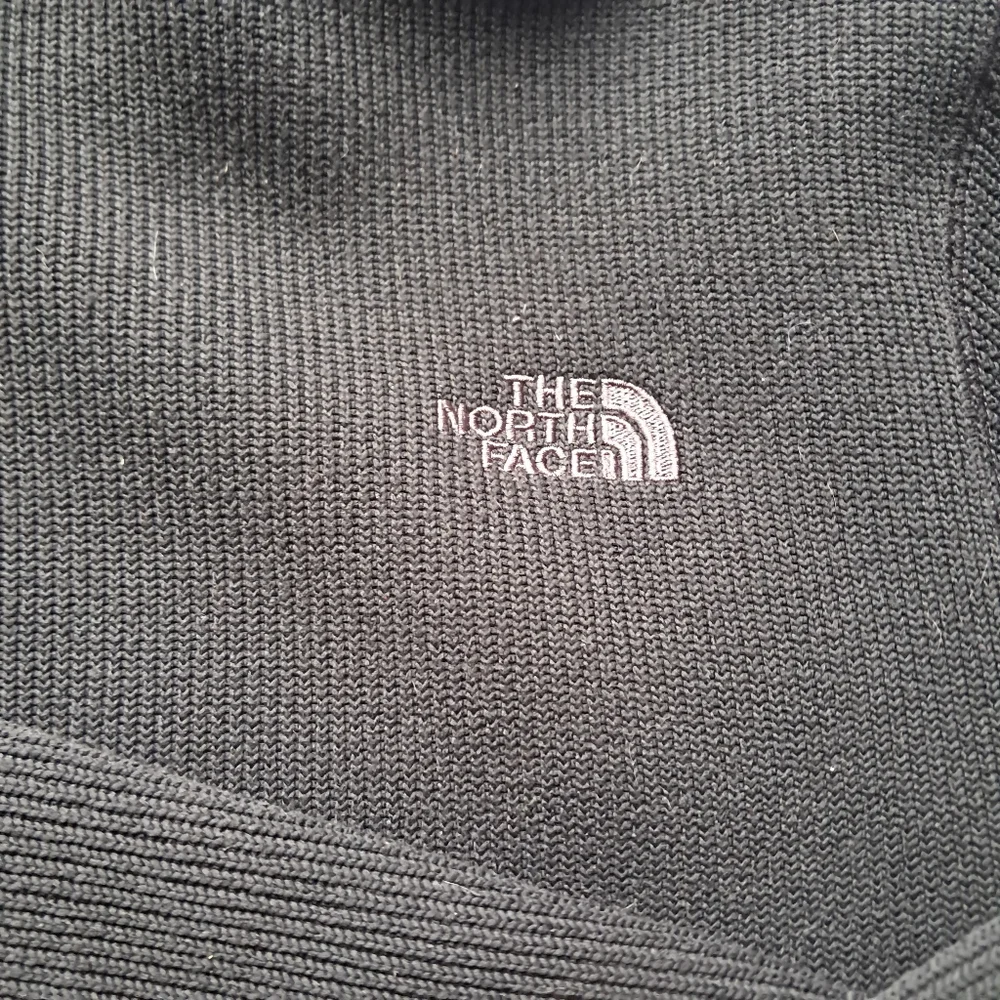The North Face Mens Zip Up Sweater Black XXL (Flaw)